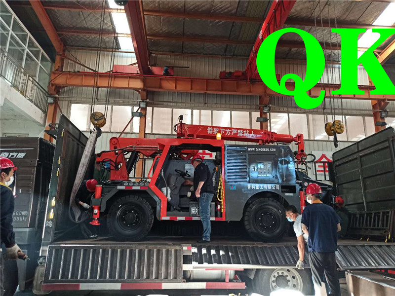 混凝土泵 青科重工 濕噴臺(tái)車(chē)