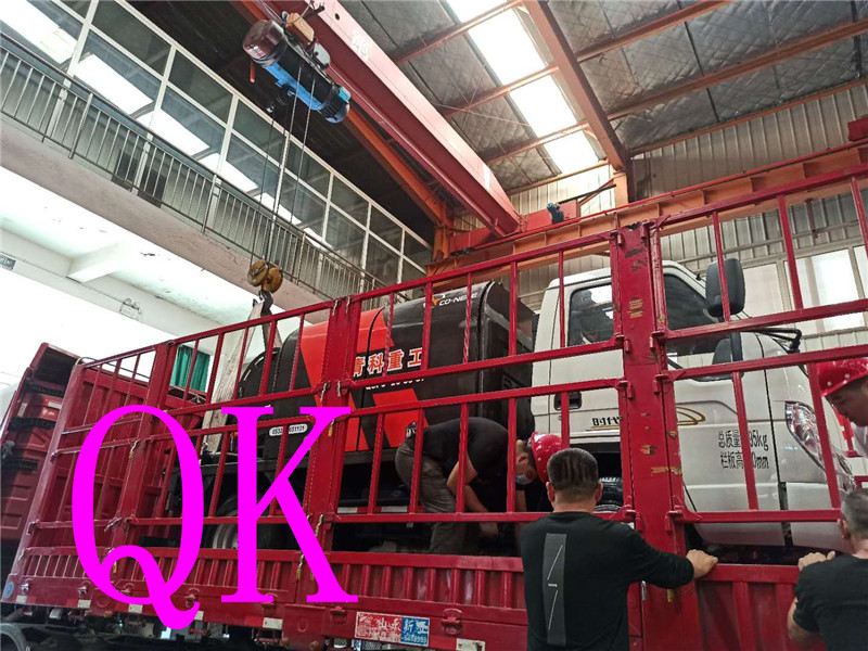混凝土泵 青科重工 濕噴臺車