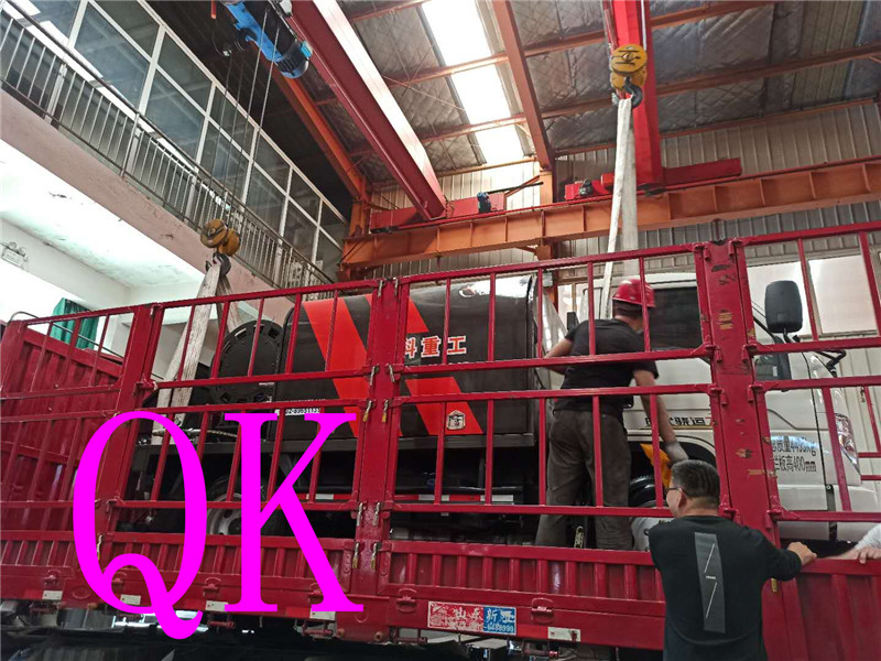 混凝土泵 青科重工 濕噴臺車